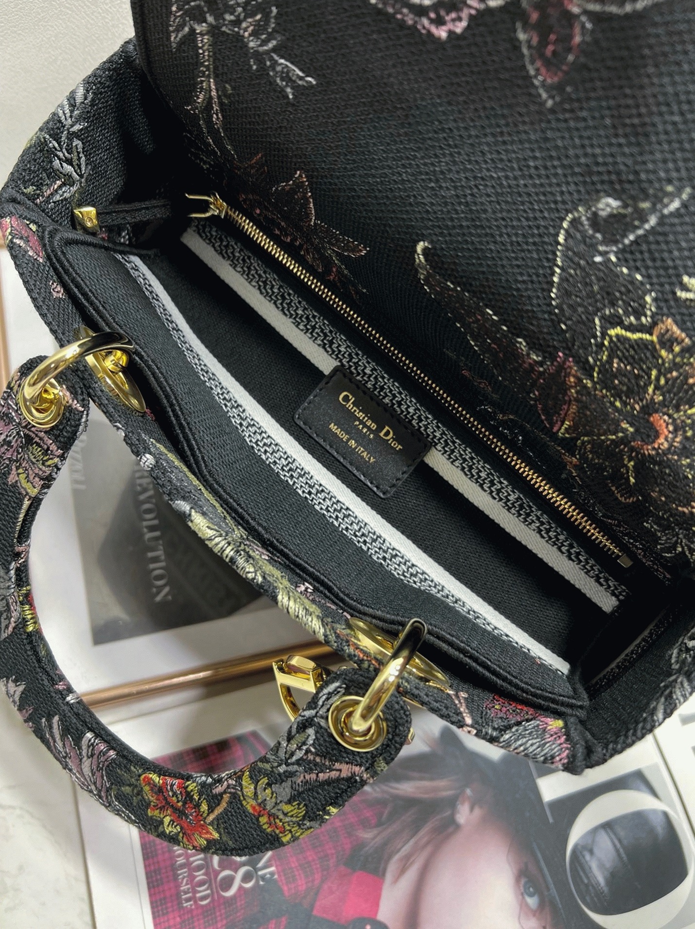 Dior Lady D-Lite Medium Bag Replica in Black Jardin Botanique Embroidery angle 4