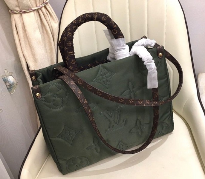 Louis Vuitton Econyl Regenerated Nylon Onthego GM Tote In Khaki Green angle 3