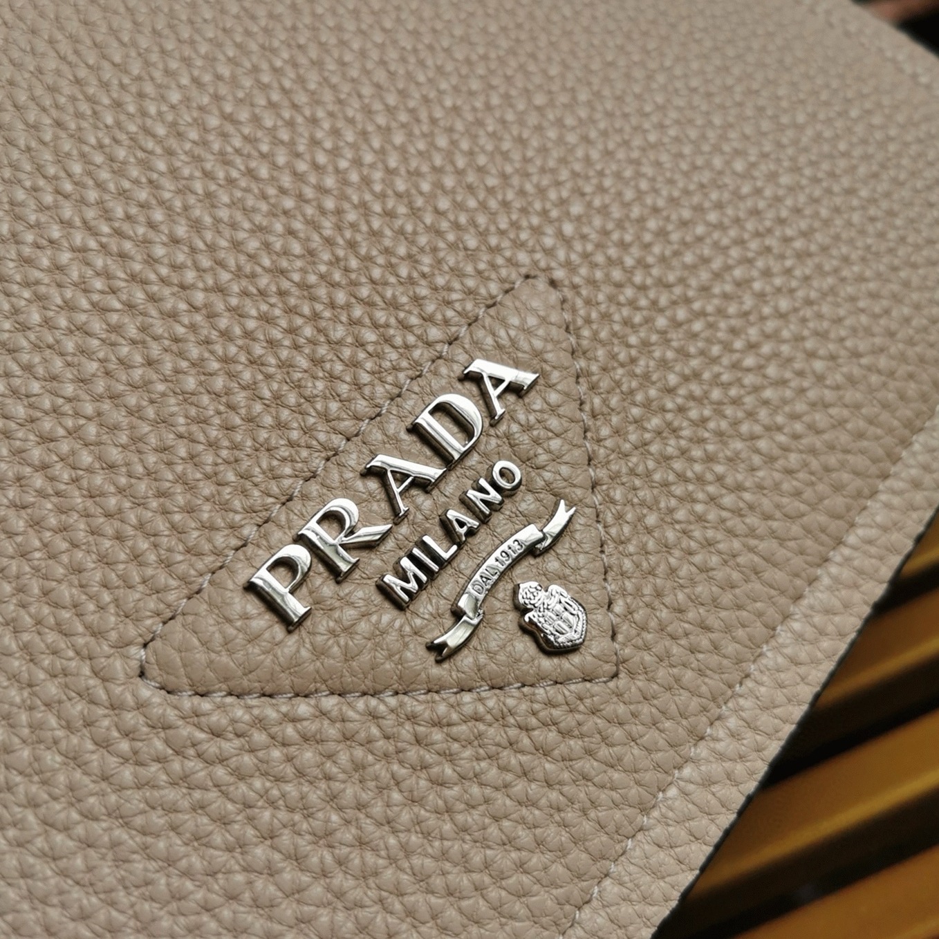 Prada Flap Shoulder Bag Replica in Light Pink angle 4
