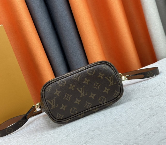 Louis Vuitton Neverfull Bandouliere Inside Out BB Tote In Monogram Canvas And Brown Leather angle 5