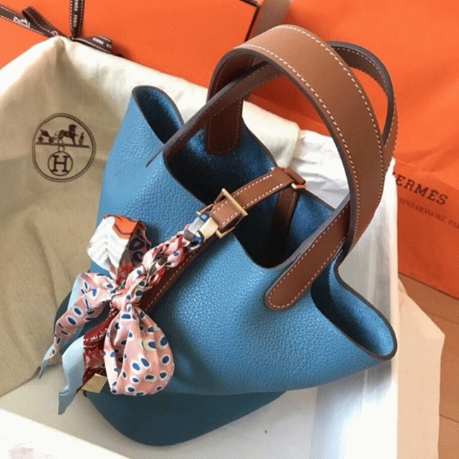 Blue jean 1:1 replica Hermes bicolor Picotin Lock 18cm handbag