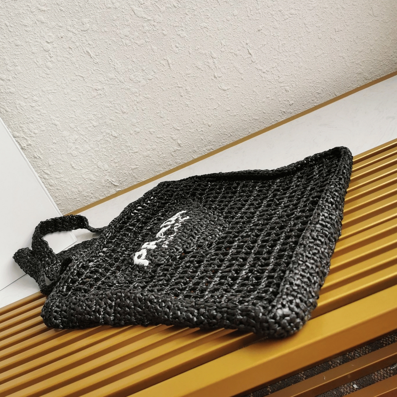 Prada Small Tote Bag Replica in Black Woven Raffia angle 4