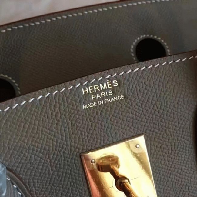 Luxury Knockoff Hermes Birkin 30cm Designer Bag angle 4