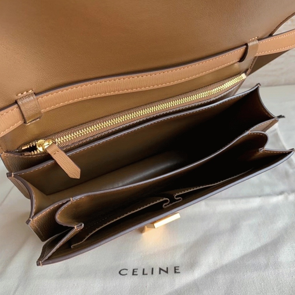 Top Quality Replica Celine Classic Box Medium Bag In Camel angle 2