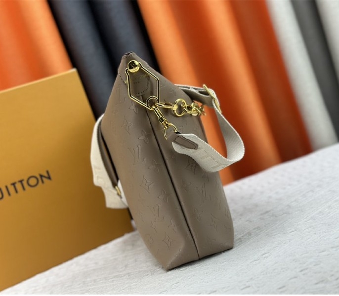 Louis Vuitton Monogram Empreinte Coussin MM Hobo In Galet Gray angle 3