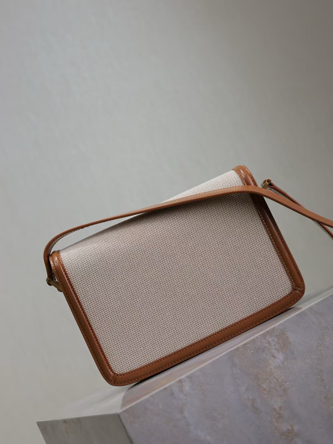 SOLFERINO MEDIUM SATCHEL IN BOX SAINT LAURENT LEATHER angle 4