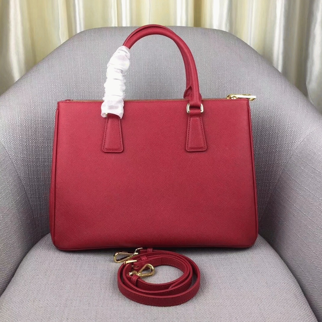 Red Prada Galleria Large Bag Best Replica angle 4