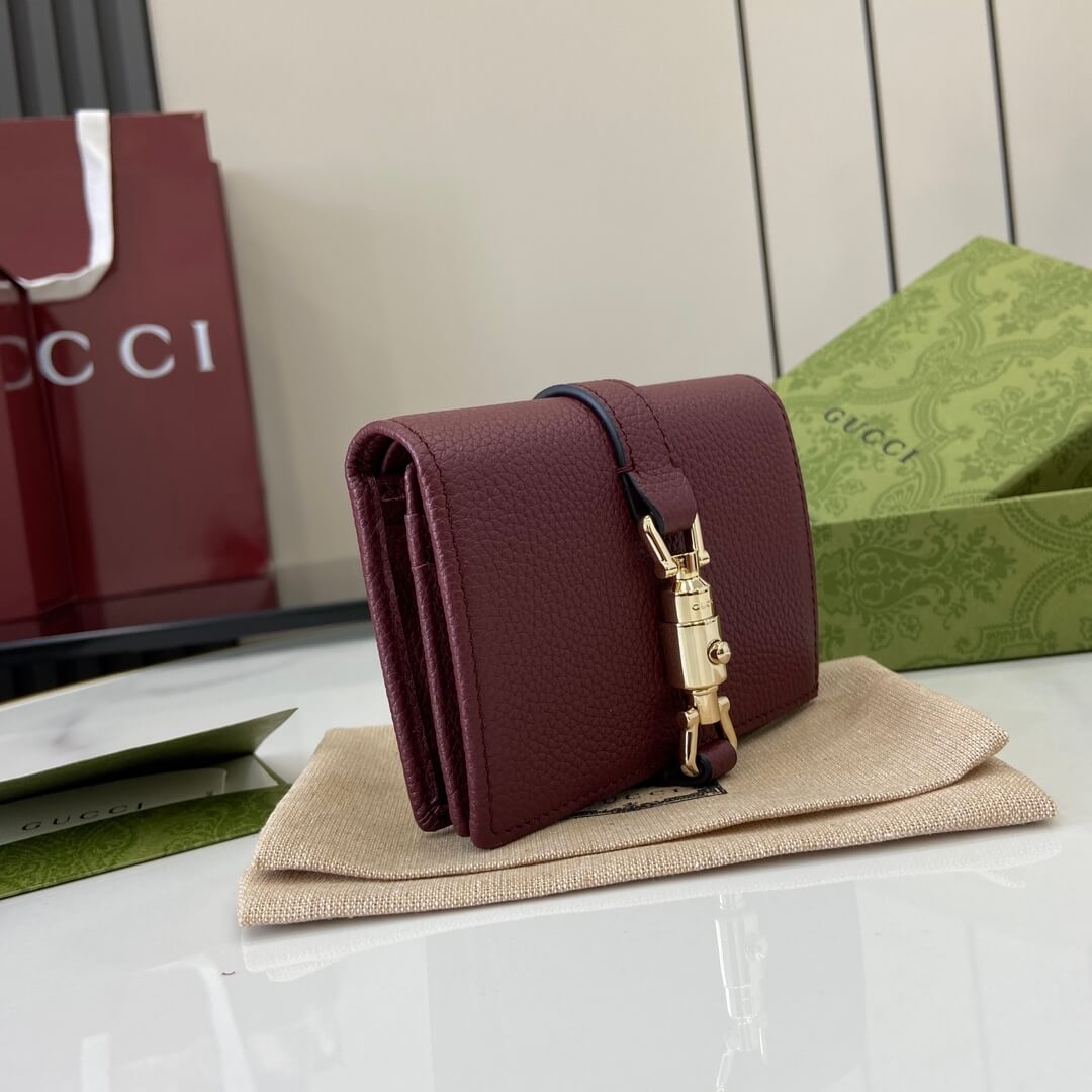 Gucci Jackie 1961 Card Holder angle 2