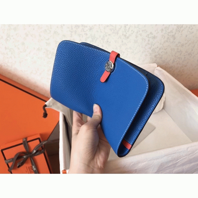 Blue piment leather fake Hermes Dogon duo wallet angle 5