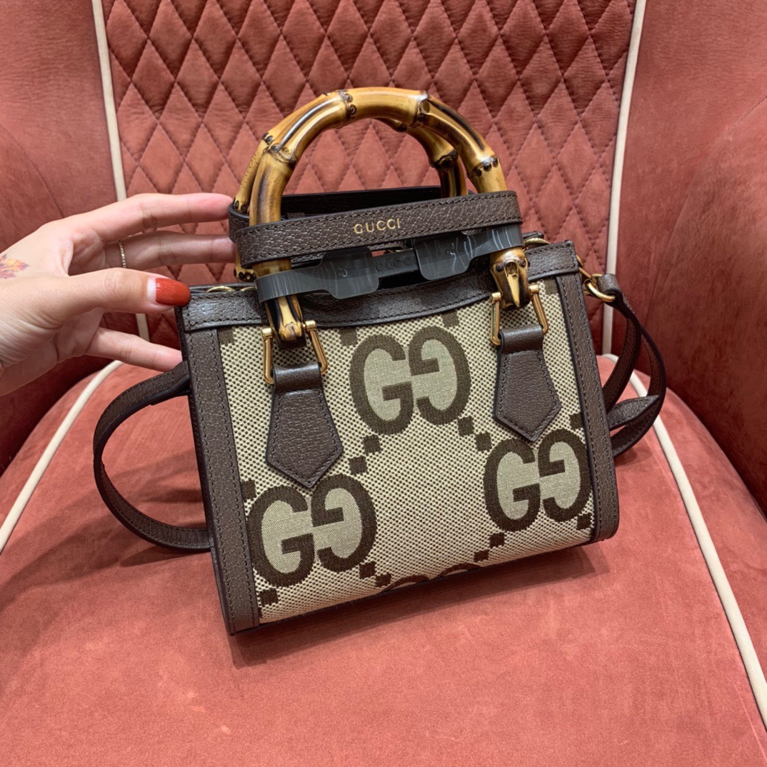 Gucc1 Diana Tote bag angle 2