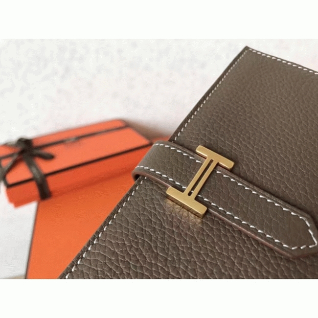 Taupe Clemence Fake Luxury Hermes Bearn Wallet angle 5