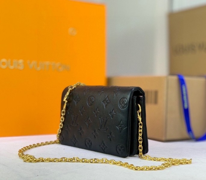 Louis Vuitton Coussin Pochette In Black angle 2