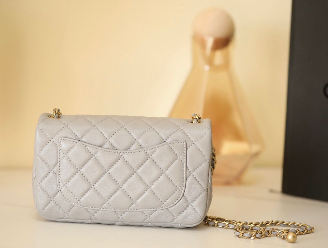 Chanel Golden ball in grey angle 2