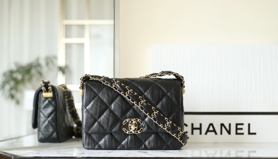 𝖬𝗈𝗇𝗍𝖾𝖻𝖾𝗅𝗅𝗈 𝖹𝖯 bag angle 5