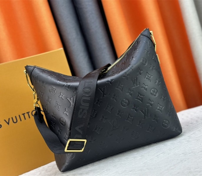 Louis Vuitton Monogram Empreinte Coussin MM Hobo In Black angle 4