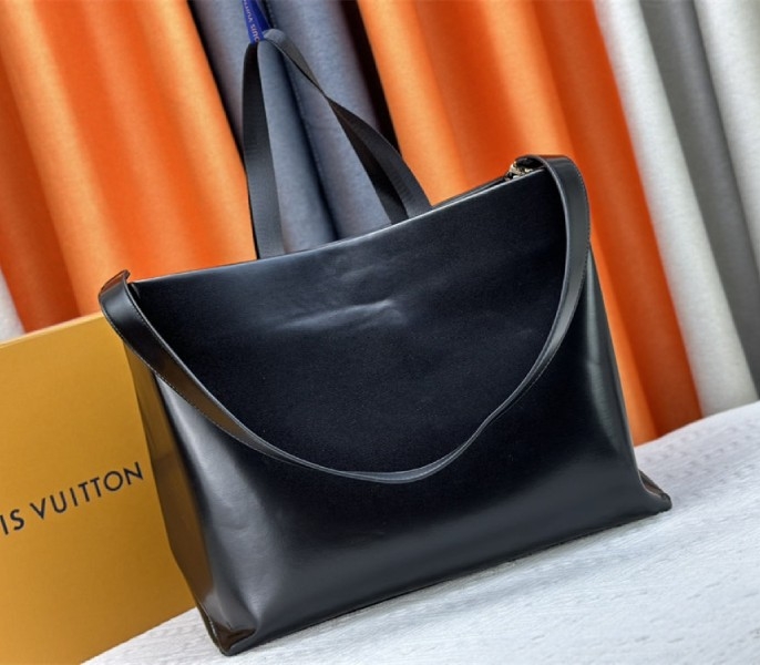 Louis Vuitton Other Leathers Shopper MM Tote In Black angle 3